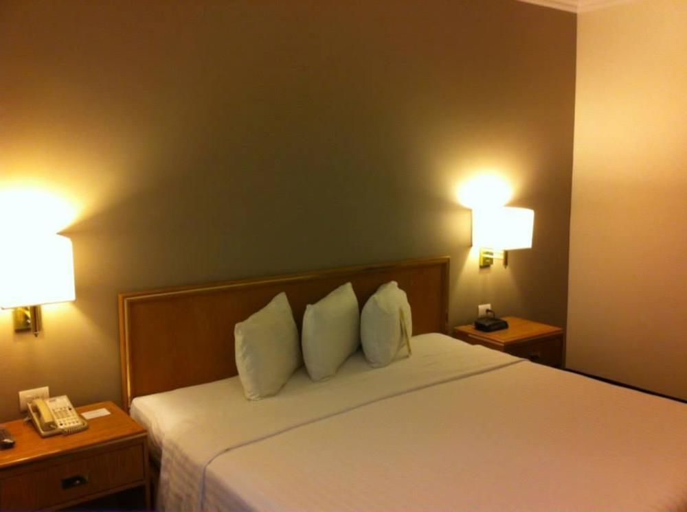 Istay Hotel Monterrey Historico Zewnętrze zdjęcie