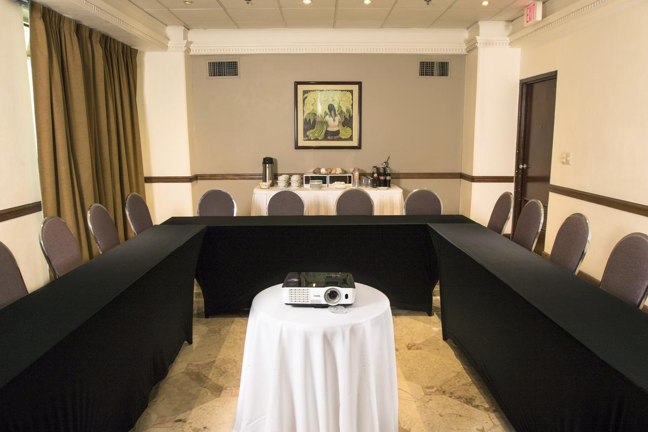 Istay Hotel Monterrey Historico Zewnętrze zdjęcie